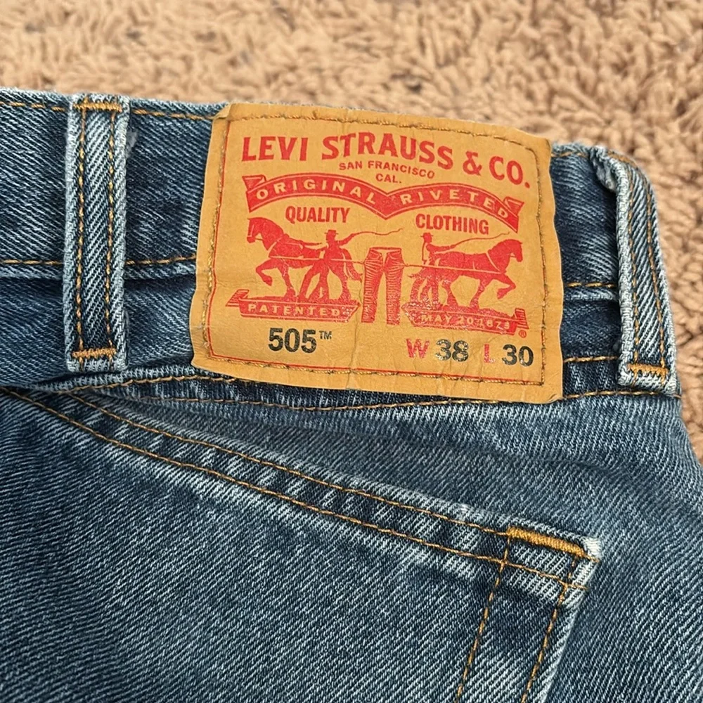 Levi’s 505 mens jeans